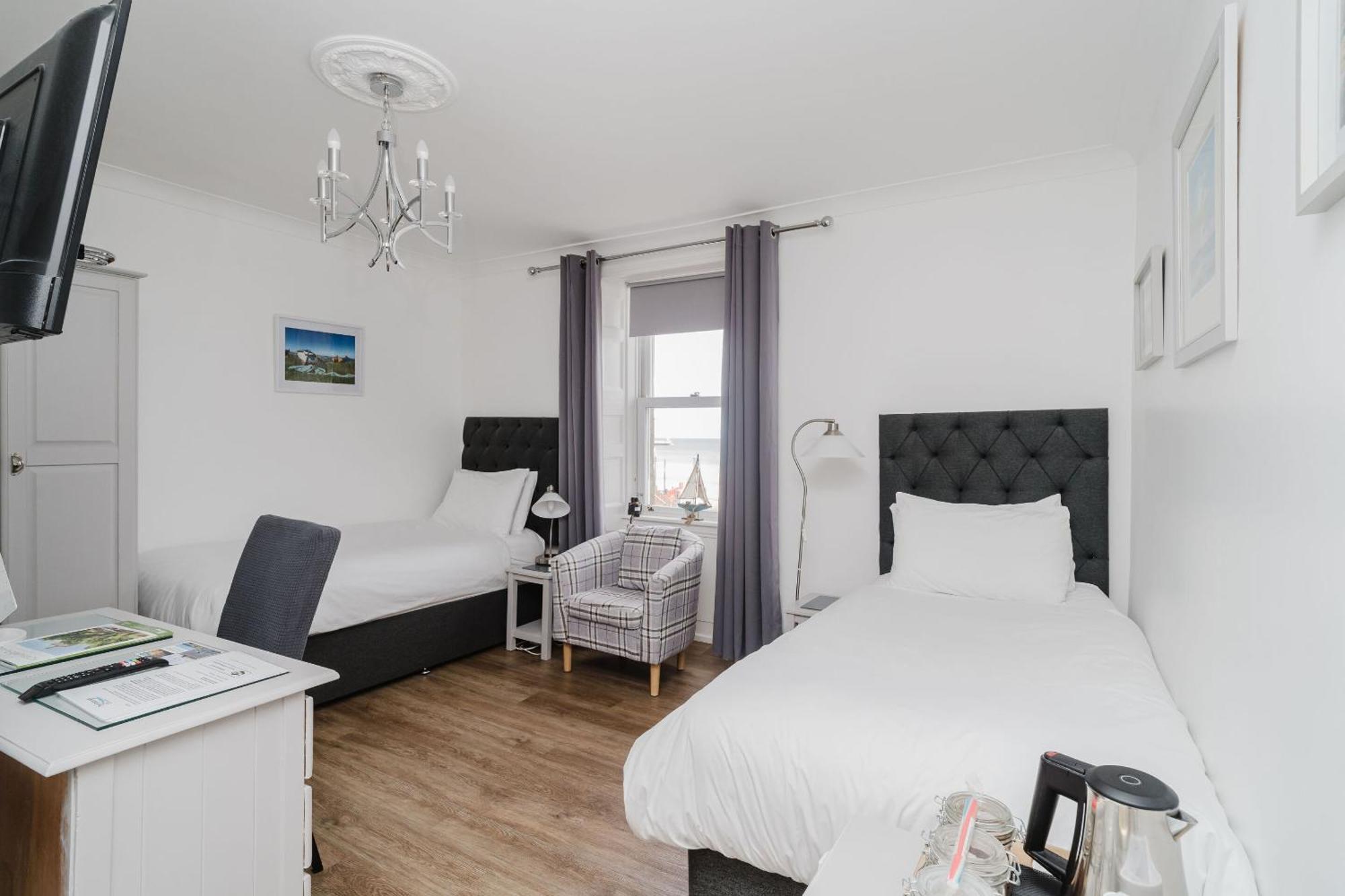 The Roxburgh Guest Accommodation Berwick Upon Tweed Szoba fotó